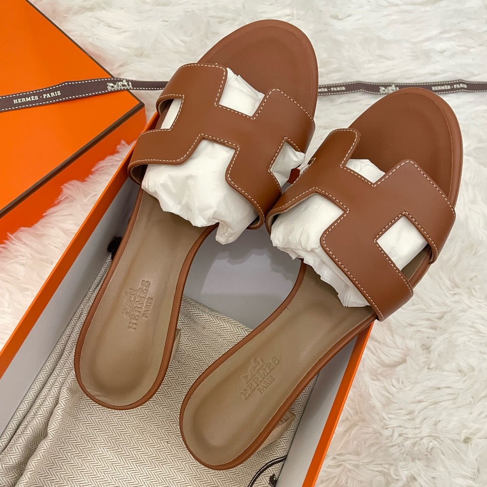 Hermes Oasis Sandals in Gold